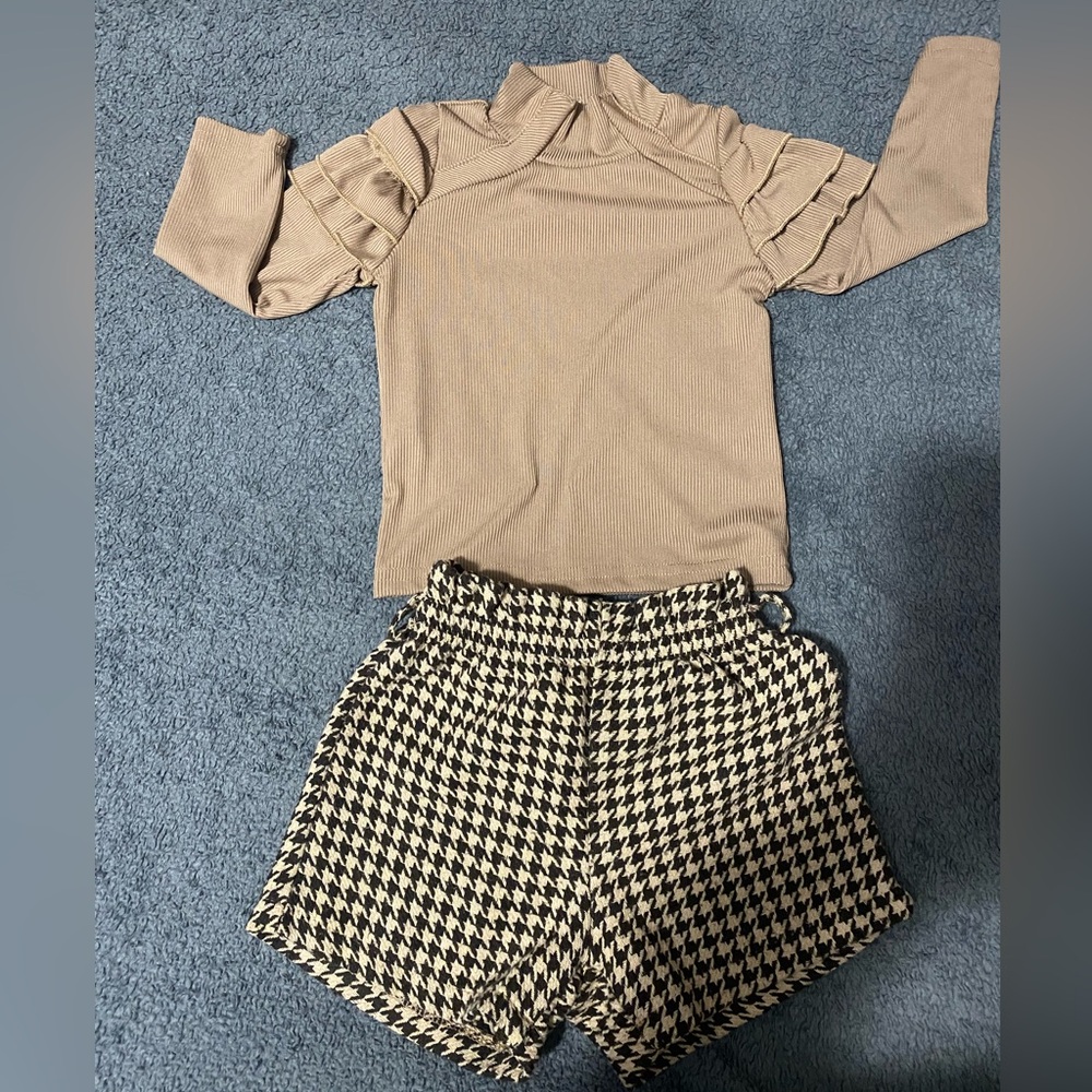 nice girl's set.